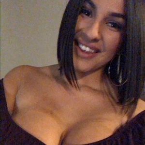 Meet your Posher, Mckenzie